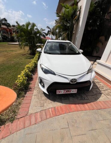 2017 Toyota Corolla SE Fully Loaded